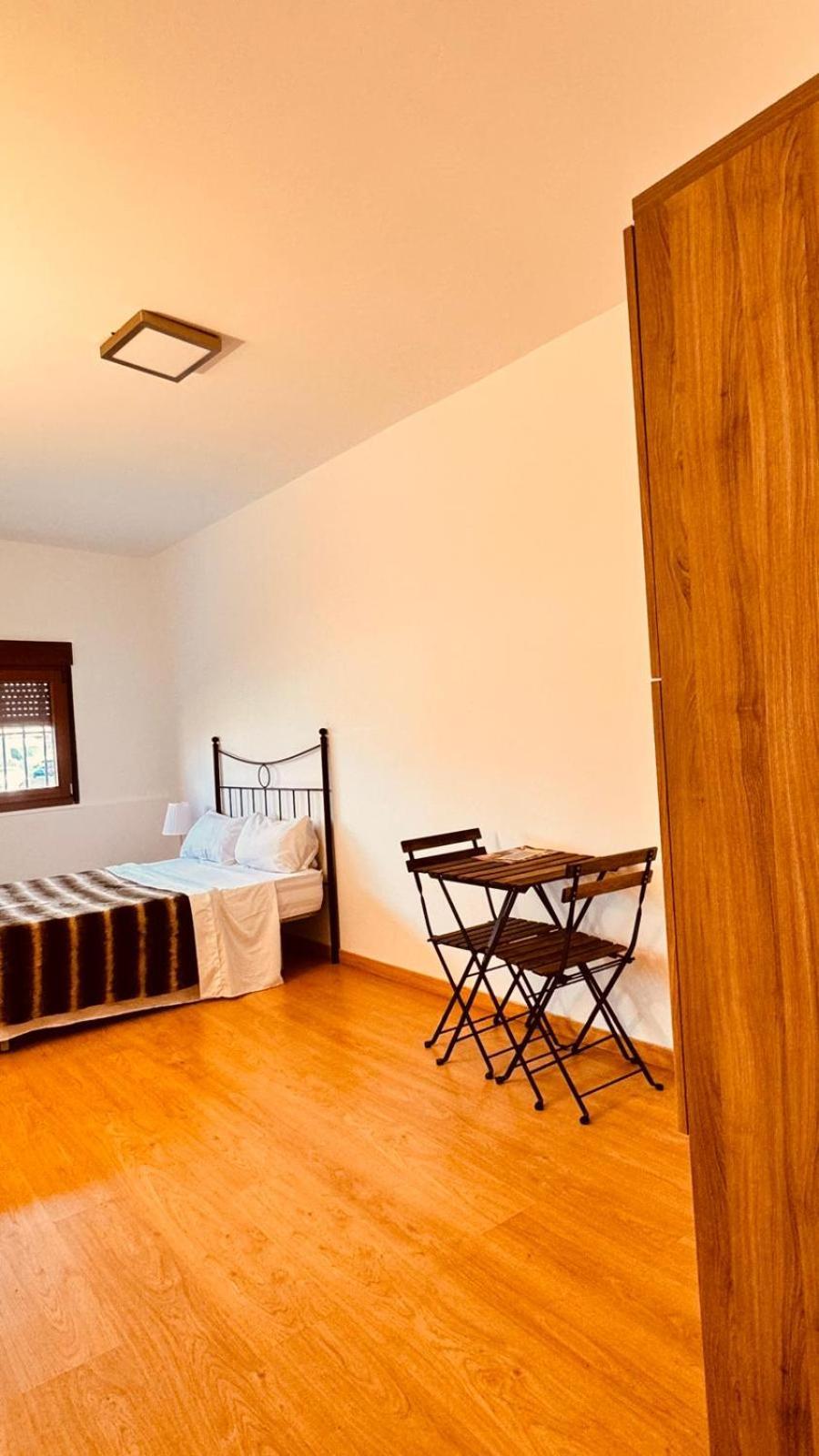Apartmán Apartamento Completo Para 8 Personas A 5 Minutos Del Aeropuerto E Ifema Madrid Exteriér fotografie
