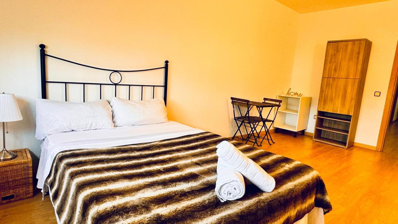 Apartmán Apartamento Completo Para 8 Personas A 5 Minutos Del Aeropuerto E Ifema Madrid Exteriér fotografie